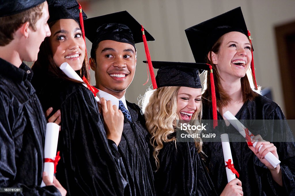 Alunos de graduação - Foto de stock de 14-15 Anos royalty-free