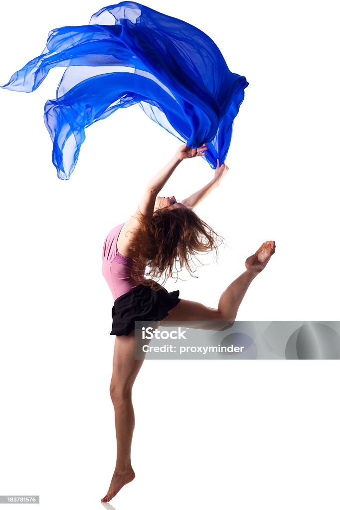Танцор Прыжки на белом фоне с голубой ткани - Стоковые фото Акробат роялти-фри