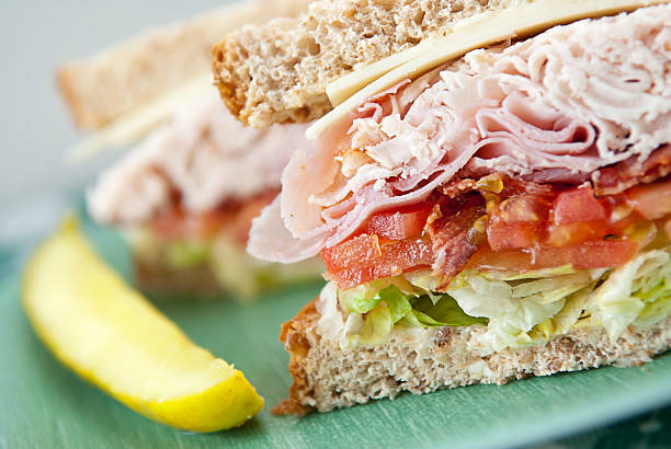 клубный сэндвич с - sandwich club sandwich ham turkey стоковые фото и изображения