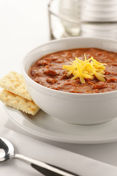 istock Bowl of Chili with Crackers 183792089
