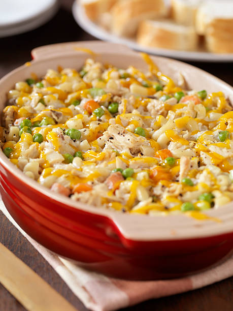 istock Creamy Baked Tuna and Macaroni Casserole 183794310