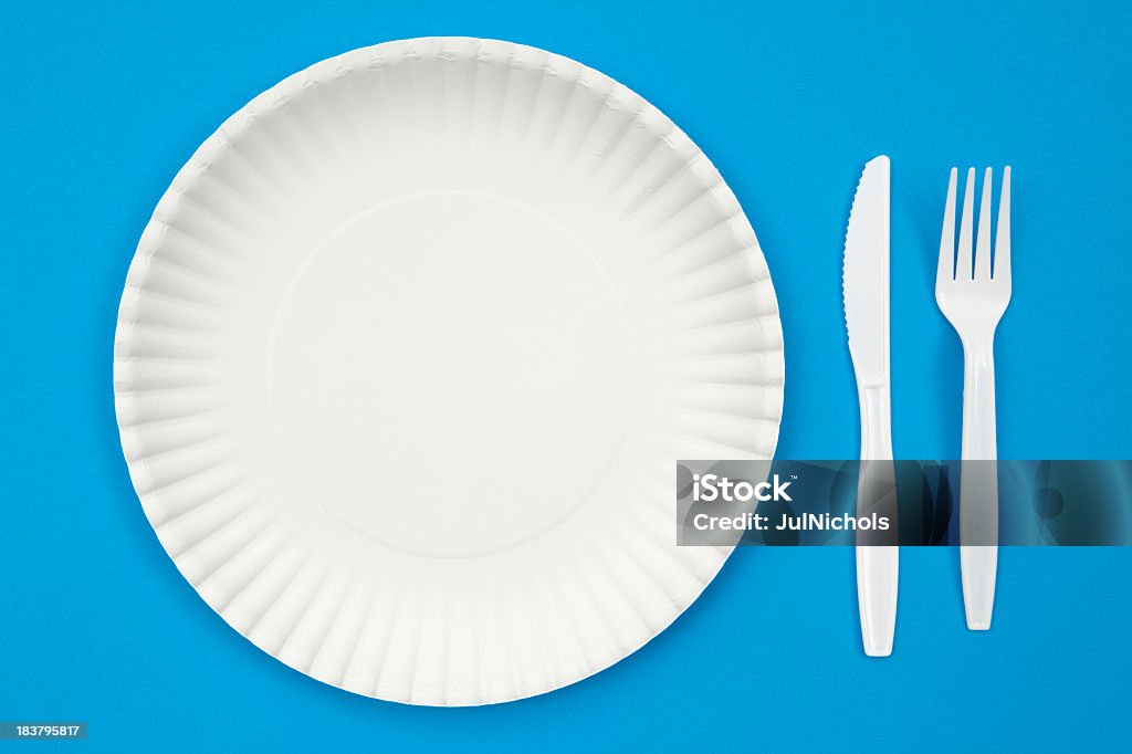 Prato de papel e comer utensílios de cozinha - Foto de stock de Branco royalty-free