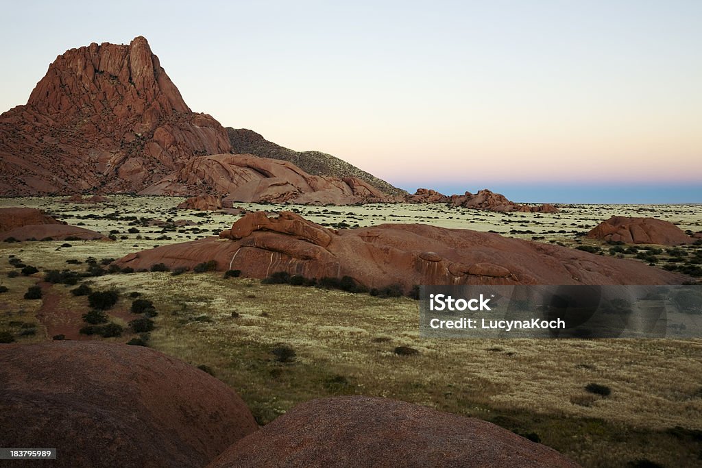 Berg Spitzkoppe vor Sonnenaufgang - Lizenzfrei Namibia Stock-Foto