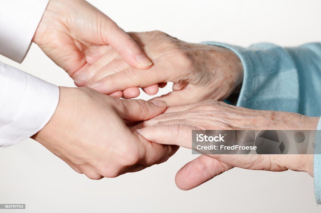 Senior Hände - Lizenzfrei 80-89 Jahre Stock-Foto