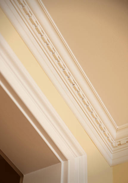 istock Crown moulding detail 183801178