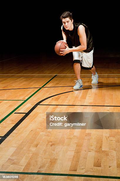 Basketball Player 건강한 생활방식에 대한 스톡 사진 및 기타 이미지 - 건강한 생활방식, 공-스포츠 장비, 근육질 체격