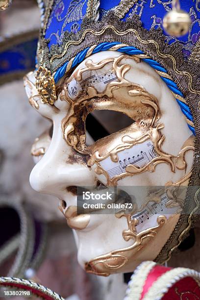 Máscara De Carnaval De Venecia Italia Foto de stock y más banco de imágenes de Alegre - Alegre, Arte cultura y espectáculos, Arte y artesanía