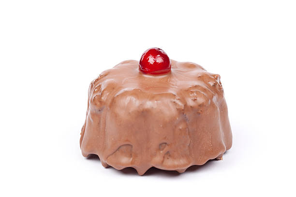 istock Small homemade chocolate cake 183802952