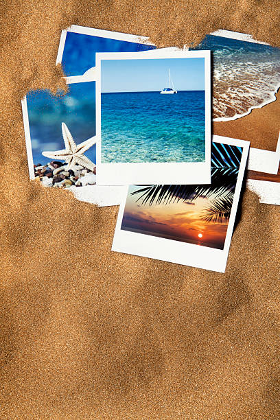 отдых фото на песке - sand beach instant print transfer sun стоковые фото и изображения