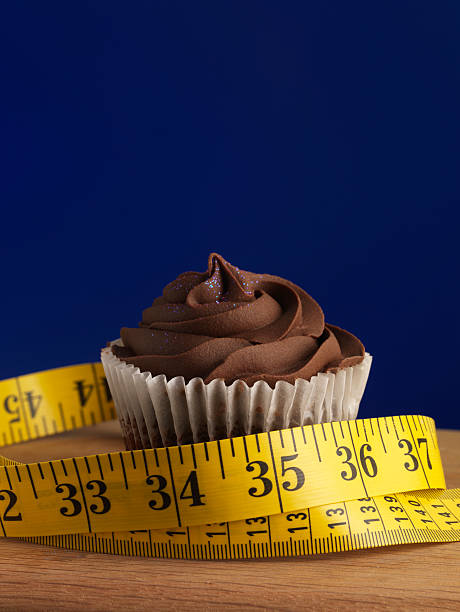 istock counting the calories 183808235