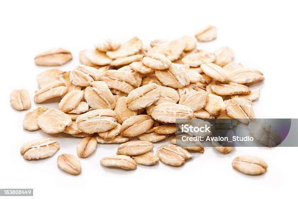 Farina Davena - Fotografie stock e altre immagini di Avena - Cereali da colazione - Avena - Cereali da colazione, Fiocco d'avena, Farina d'avena