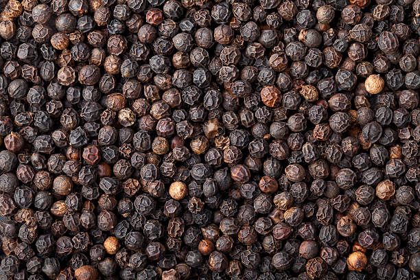 Peppercorn Peppercorn background black peppercorn photos stock pictures, royalty-free photos & images