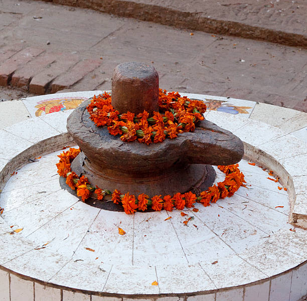 istock Shiva lingam Kathmandu 183809369