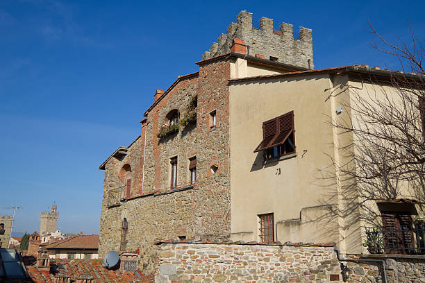 istock Tuscany roof and chimneys 183811163
