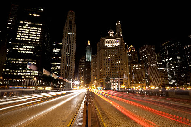 istock Michigan Avenue at Night 183811510