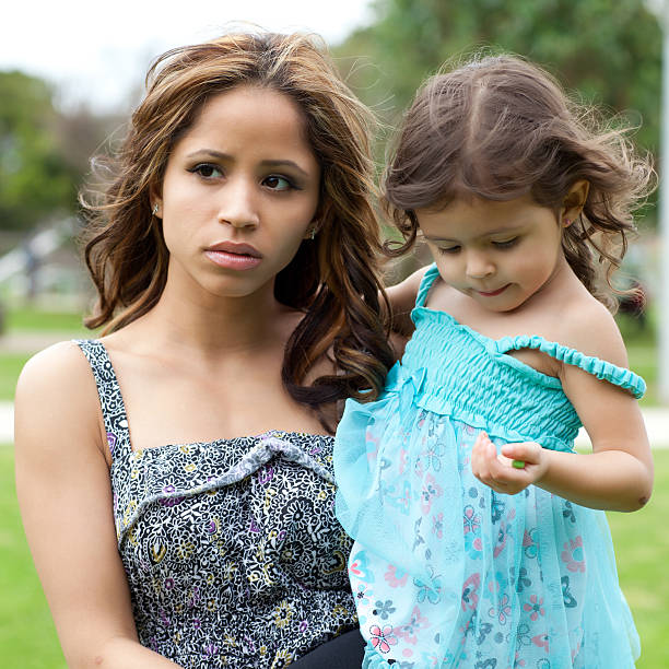 istock Hispanic Mother and Daughter 183814011