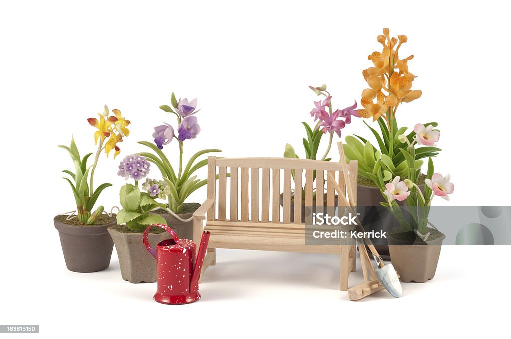 Jardim em miniatura e ferramentas - Foto de stock de Ancinho - Equipamento de jardinagem royalty-free
