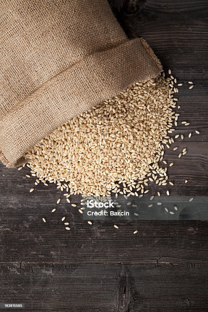 Granos de trigo - Foto de stock de Harina libre de derechos