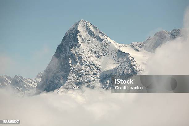 O Monte Eiger Face Norte Na Sombra Suíça - Fotografias de stock e mais imagens de Monte Eiger - Monte Eiger, Montanha, Alpes Europeus