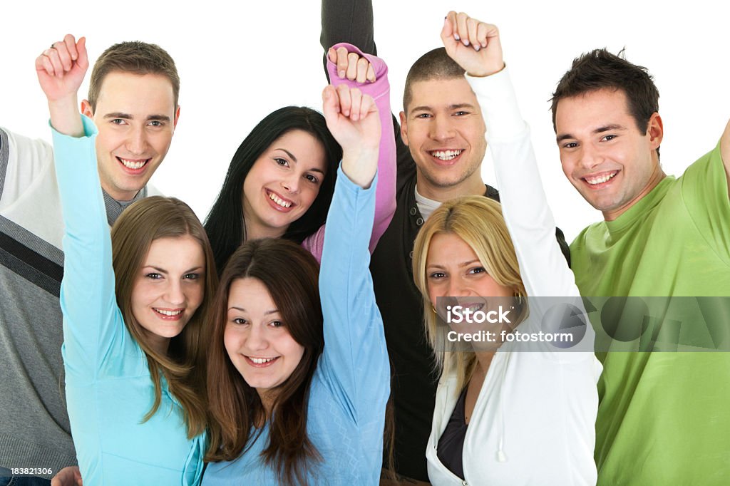 Grupo de amigos jovem feliz com as mãos levantadas - Foto de stock de Adolescente royalty-free
