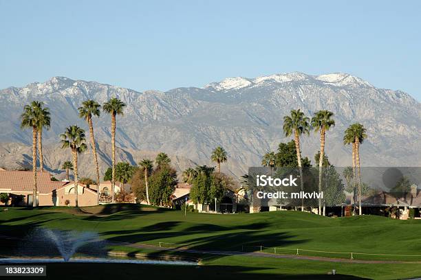 Foto de Campo De Golfe e mais fotos de stock de Edifício residencial - Edifício residencial, Palm Desert, Azul