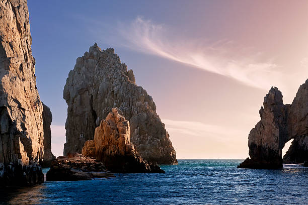 istock Arch and Seal Colony at Sunset 183824302