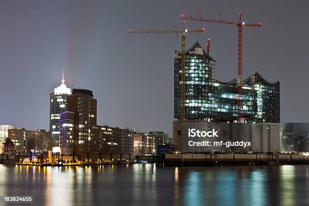 Porto Di Amburgo Filarmonica Di Elbe - Fotografie stock e altre immagini di Acqua - Acqua, Amburgo, Architettura