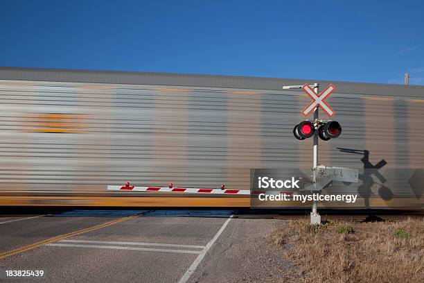 Comboiodapradaria - Fotografias de stock e mais imagens de Comboio de Mercadorias - Comboio de Mercadorias, Desfocado - Focagem, Movimento Desfocado