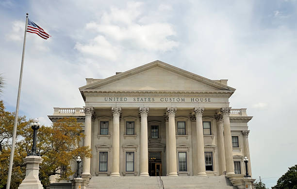 istock Customs House, Charleston, South Carolina 183826243