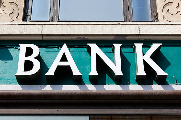 istock Bank sign on building. 183828475