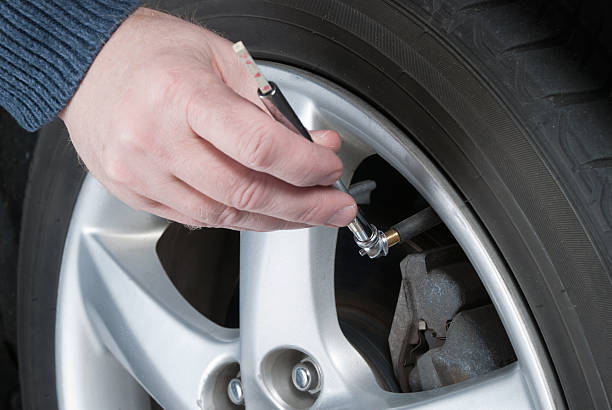 istock Car Maintenance - Check Tire Air Pressure 183828684