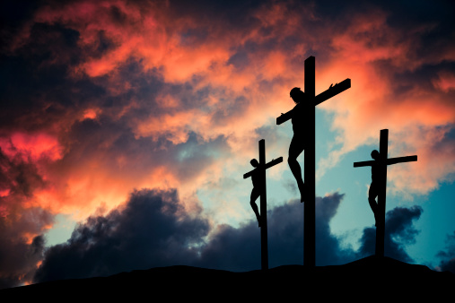 Christian jesucristo son de Dios crusified en cruz de madera photo