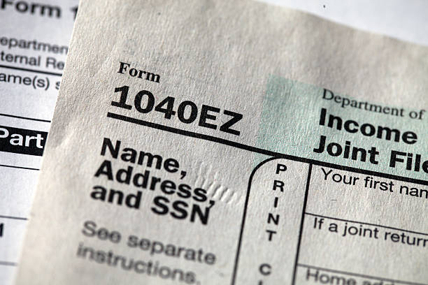 istock Tax Form 1040EZ 183829972