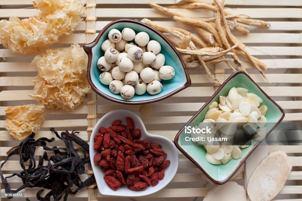 Китайской травяной медицины - Стоковые фото Альтернативная медицина роялти-фри