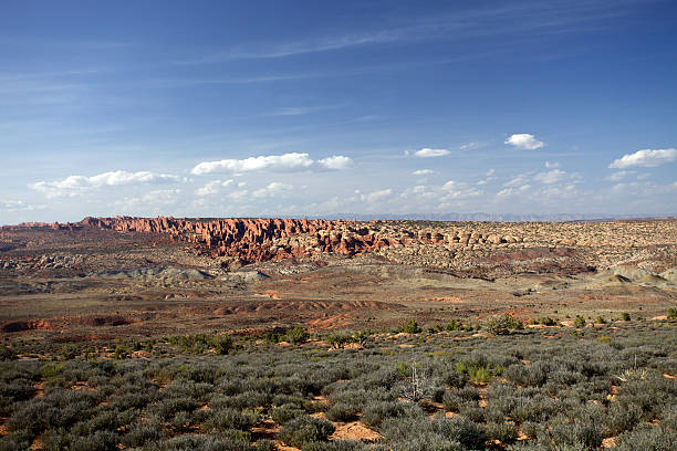 istock Desert Landscape Arches National Park Utah 183833819