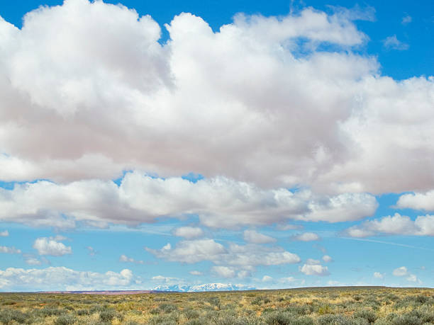 istock sky and desert mountain landscape 183834012