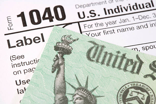 istock Tax Filing 183834602