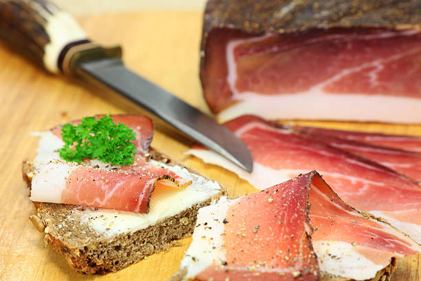 istock Ham Sandwich or Schinkenbrot 183835155