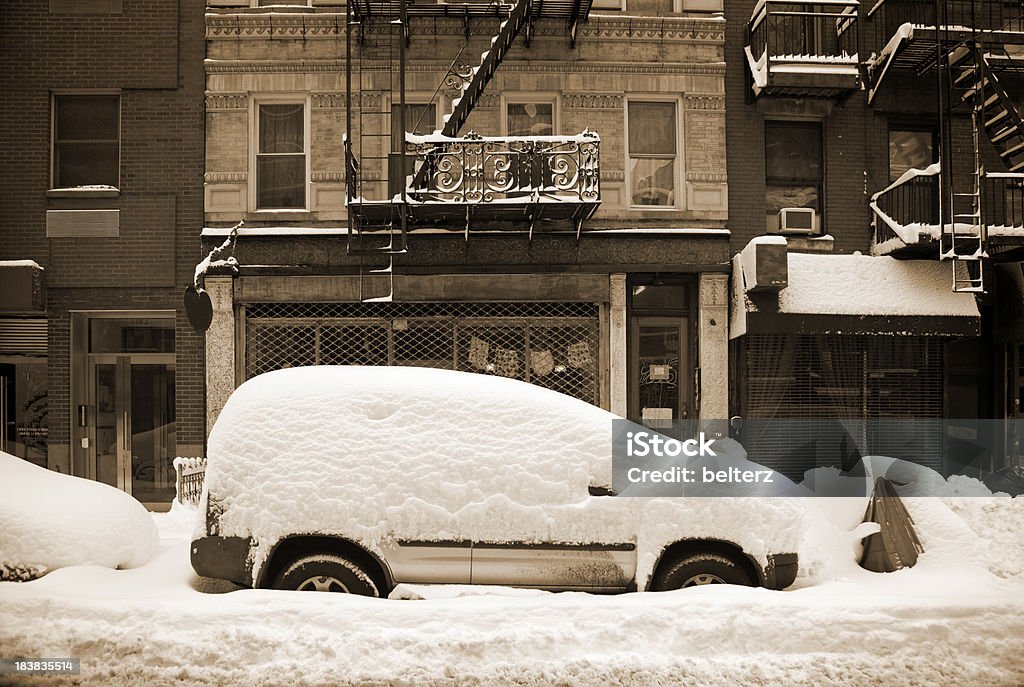 sepia paisaje de nieve - Foto de stock de Acorralado libre de derechos