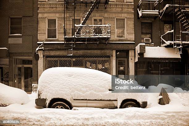 セピア雪のシーン - はまるのストックフォトや画像を多数ご用意 - はまる, セピア調, ニューヨーク市