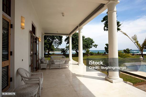 Luxo Villa - Fotografias de stock e mais imagens de Ao Ar Livre - Ao Ar Livre, Teto, Casa de Praia