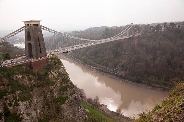 istock Famous Suspension Bridge in Bristol UK 183845088