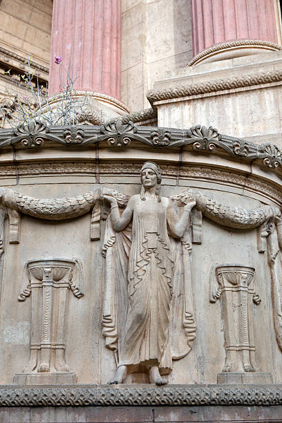 istock Palace of Fine Arts in San Francisco 183845571