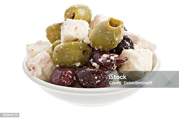 Olive E Feta Antipasto Misto - Fotografie stock e altre immagini di Alimentazione sana - Alimentazione sana, Antipasto misto, Bianco