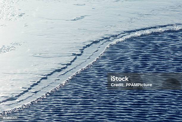 Bloques De Hielo Foto de stock y más banco de imágenes de Agua - Agua, Azul, Calor