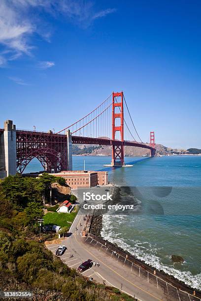 Photo libre de droit de Fort Point Et Le Golden Gate Bridge banque d'images et plus d'images libres de droit de Baie de San Francisco - Baie de San Francisco, Baie - Eau, Bleu