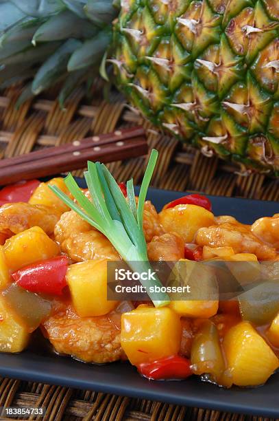 Huhn Süßsauer Stockfoto und mehr Bilder von Ananas - Ananas, Frittiert, Frittiertes Gebäck
