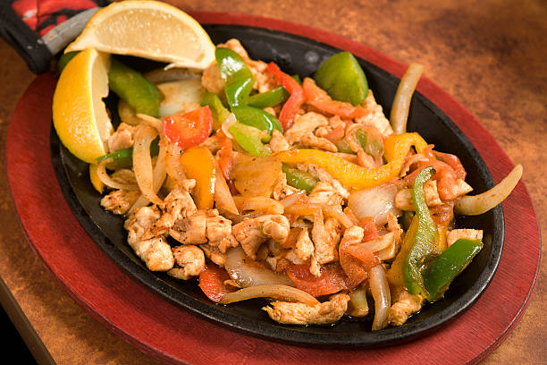 istock Chicken Fajita 183855637