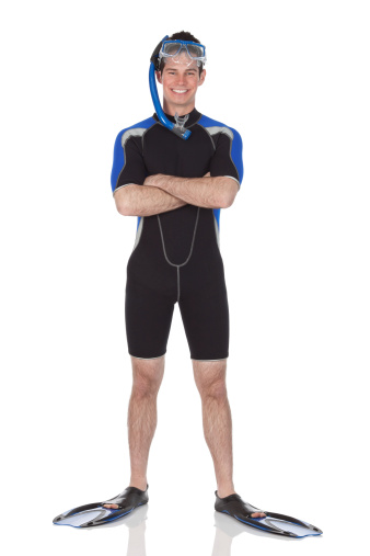 Man in scuba gear standing with arms crossedhttp://www.twodozendesign.info/i/1.png