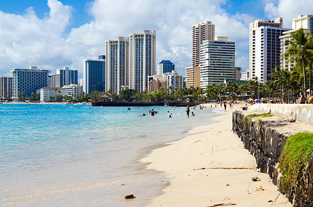 istock Waikiki beach with skyline in Honolulu, HI 183857557